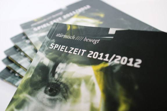 Wuppertaler Bühnen 2011/1012 Spielzeitbuch